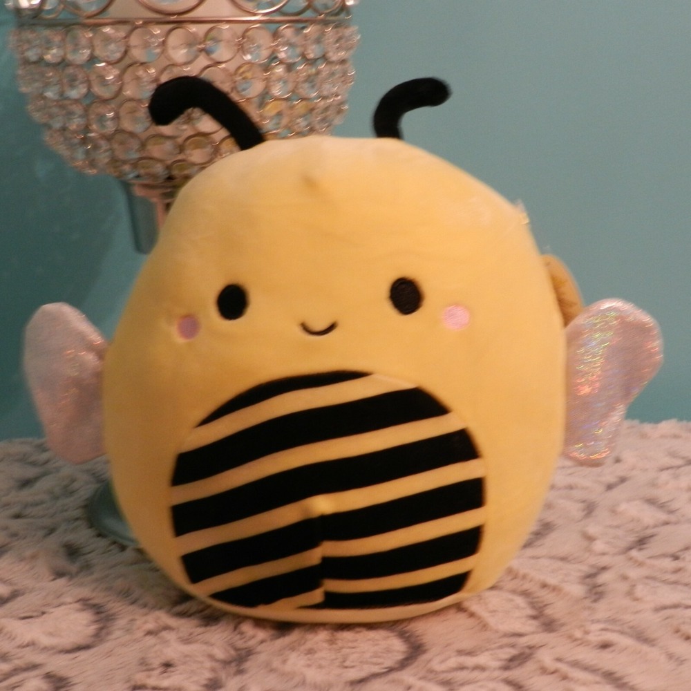 NWT Squishmallows 8" Sunny the Yellow Queen Bee Kellytoy 2019 Bugs Life Asst